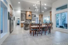 966 Belle Oaks